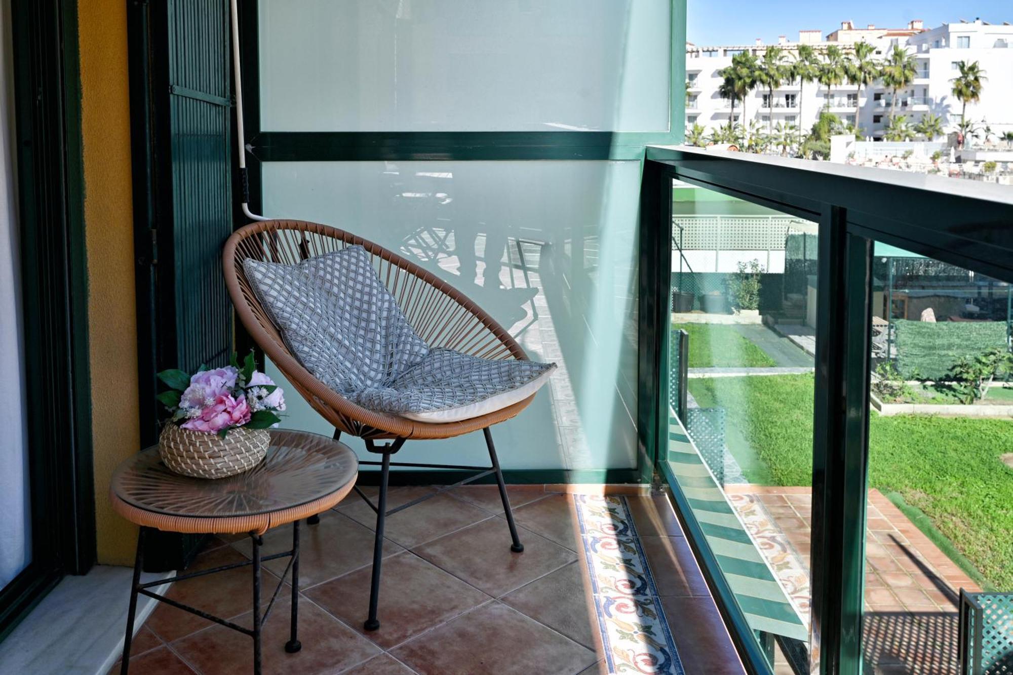 Love Rent4 Malaga Alamar Torremolinos Ngoại thất bức ảnh