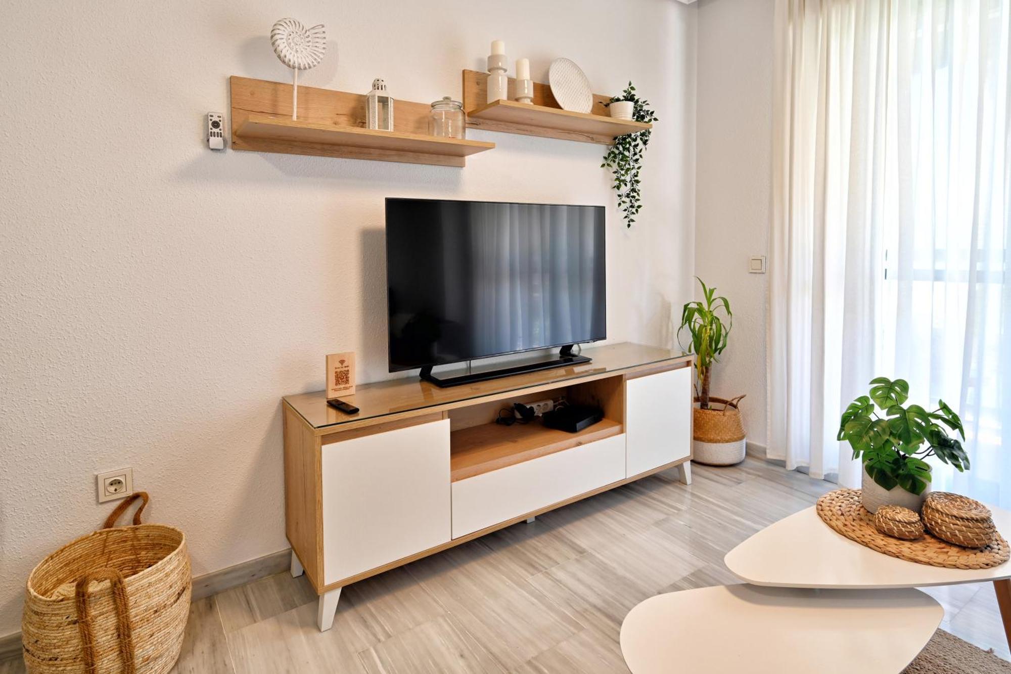 Love Rent4 Malaga Alamar Torremolinos Ngoại thất bức ảnh
