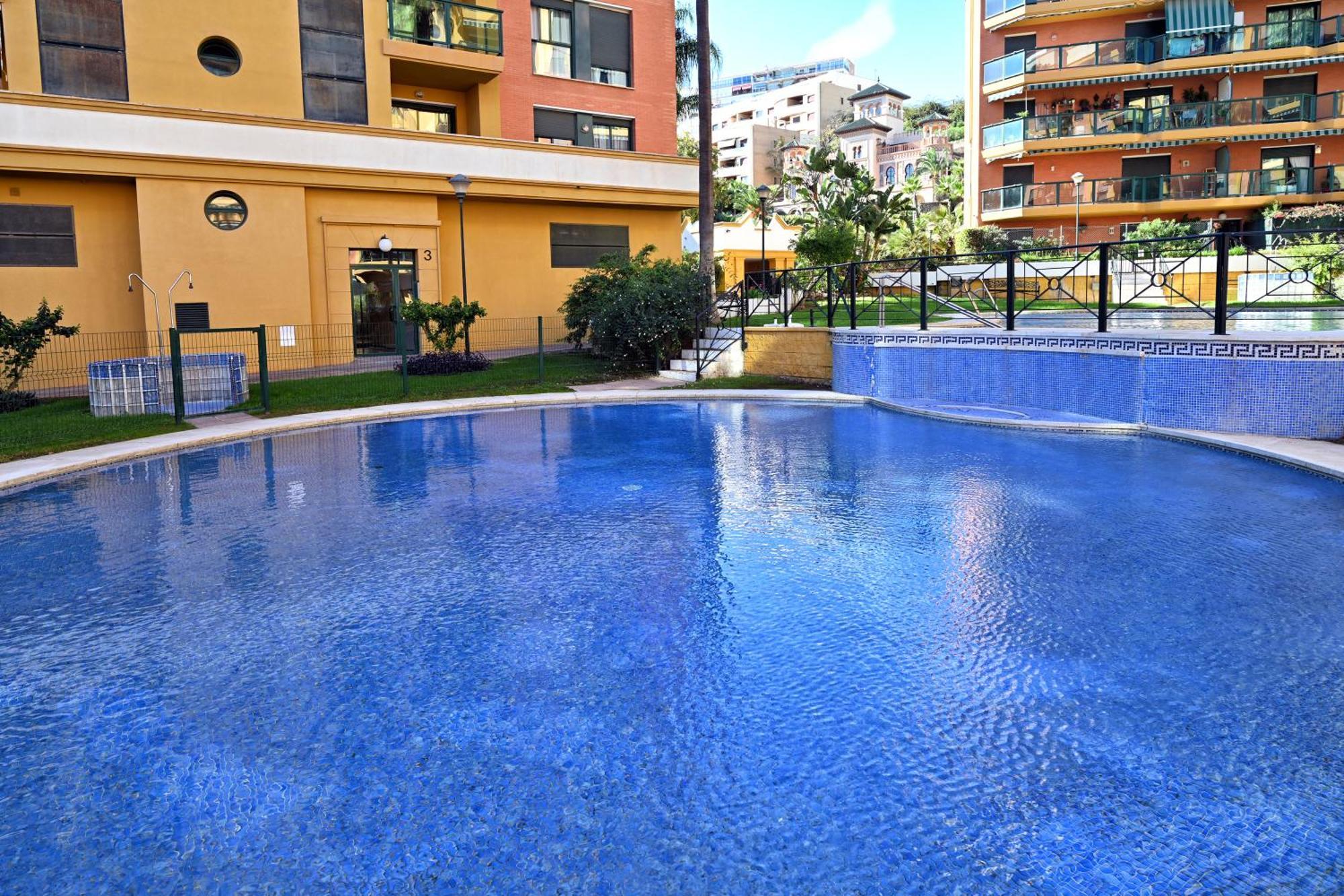 Love Rent4 Malaga Alamar Torremolinos Ngoại thất bức ảnh